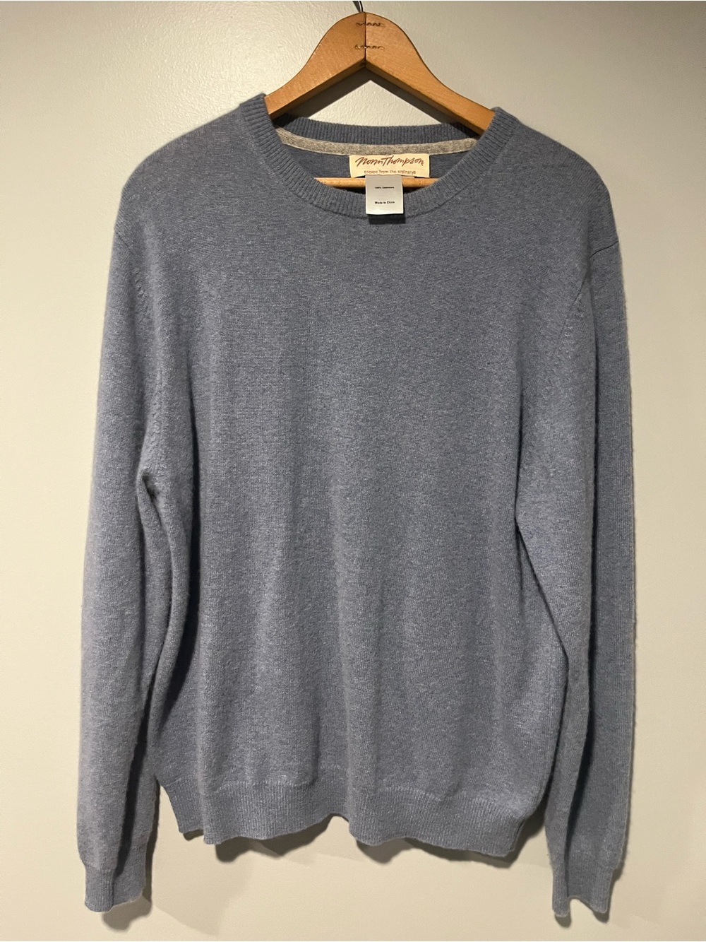 Norm Thompson Vintage "Escape From The Ordinary" Cashmere Sweater Y2K Blue